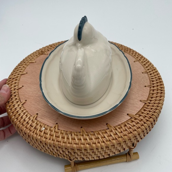 Hen/Chicken Butter Dish— Base plate and Chicken Shaped Lid by Epoch - Picture 3 of 8